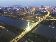 南京提升夜景照明 让城市流光溢彩